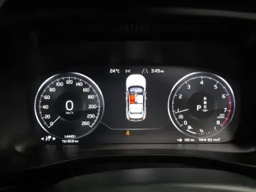 2018 Volvo XC40 с пробегом 144 491 км
