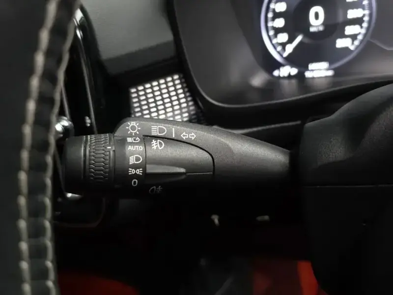 2018 Volvo XC40 с пробегом 144 491 км