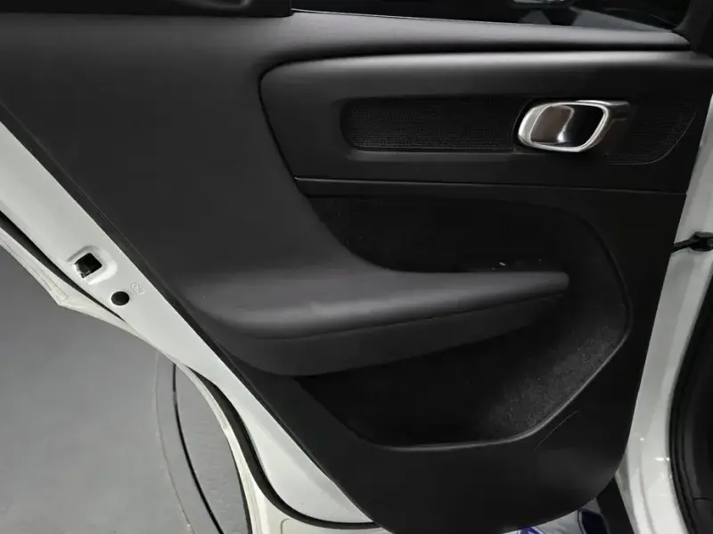 2020 Volvo XC40 с пробегом 59 482 км