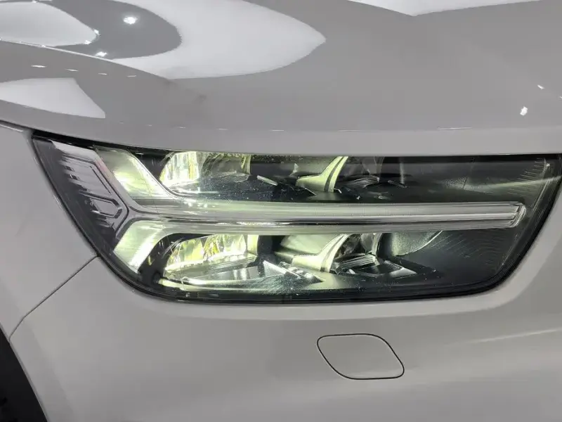 2018 Volvo XC40 с пробегом 76 346 км