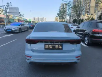 2023 Geely Classic Emgrand с пробегом 32 000 км
