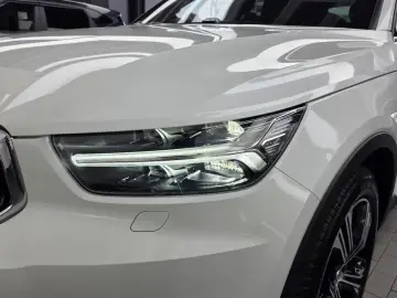 2020 Volvo XC40 с пробегом 32 433 км
