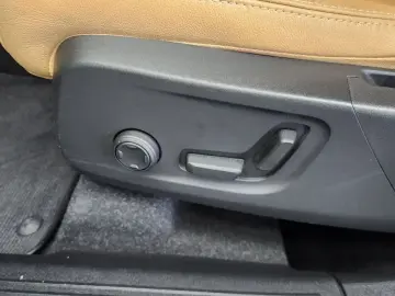 2021 Volvo XC40 с пробегом 56 453 км