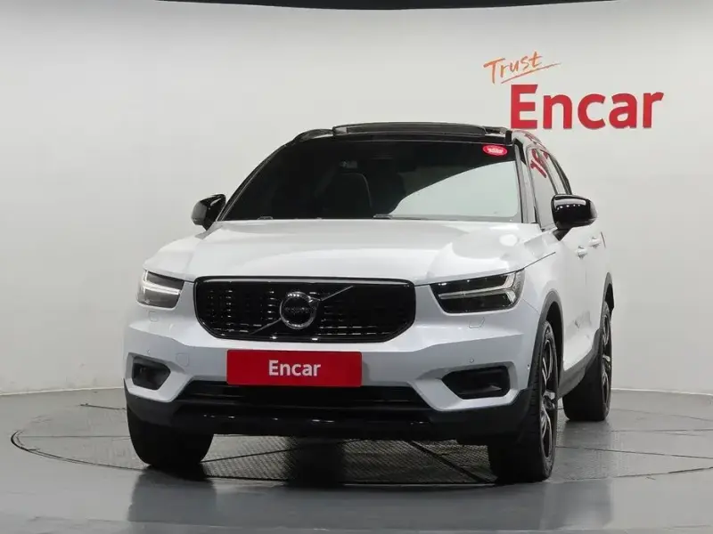 2019 Volvo XC40 с пробегом 94 364 км