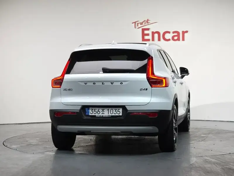 2020 Volvo XC40 с пробегом 53 393 км