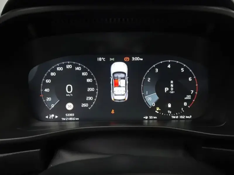 2020 Volvo XC40 с пробегом 53 393 км