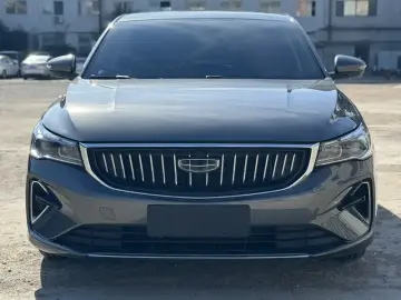 2023 Geely Classic Emgrand с пробегом 16 000 км