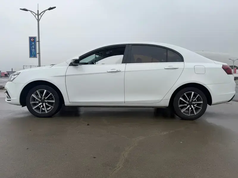 2020 Geely Classic Emgrand с пробегом 82 000 км