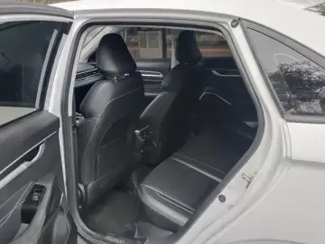2022 Geely Classic Emgrand с пробегом 47 500 км