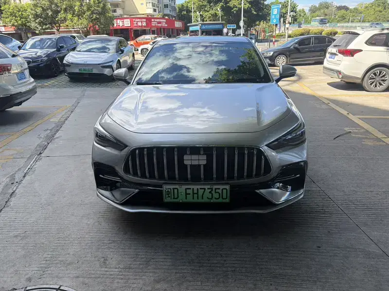 2026 Geely Galaxy Stellar 6 с пробегом 9 000 км
