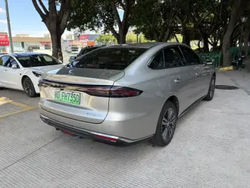 2026 Geely Galaxy Stellar 6 с пробегом 9 000 км