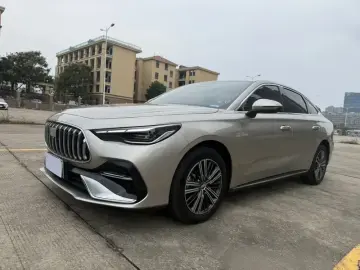 2026 Geely Galaxy Stellar 6 с пробегом 7 000 км