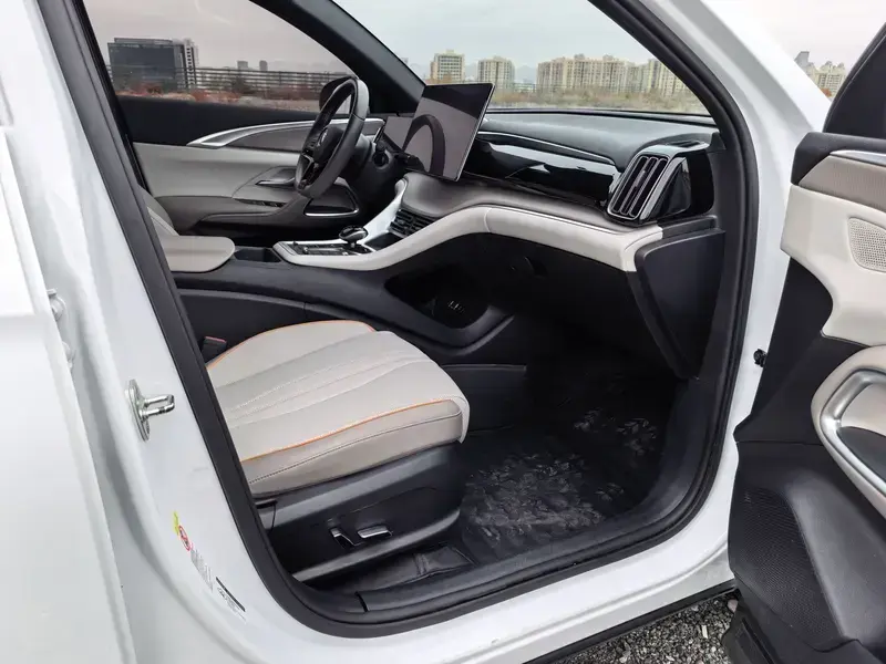 2026 Geely Starry Wish с пробегом 35 000 км