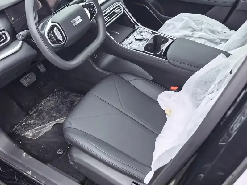2026 Geely Galaxy Stellar 6 с пробегом 100 км