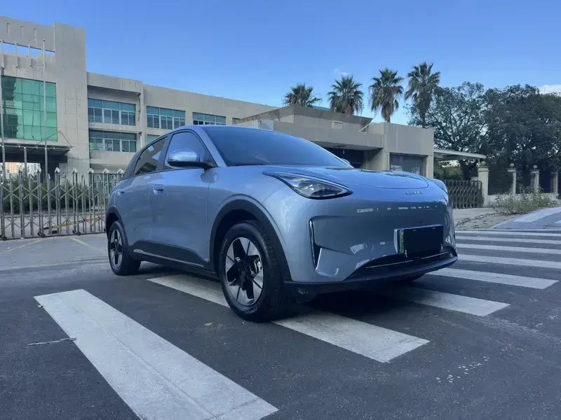 2025 Geely Starry Wish с пробегом 20 000 км