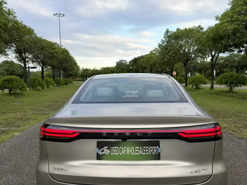 2026 Geely Galaxy Stellar 6 с пробегом 7 700 км