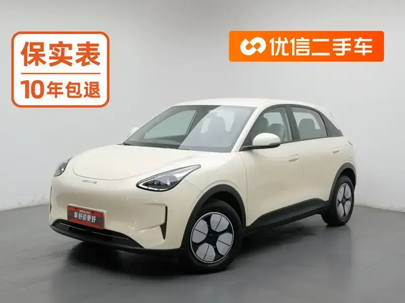 2025 Geely Starry Wish с пробегом 8 100 км