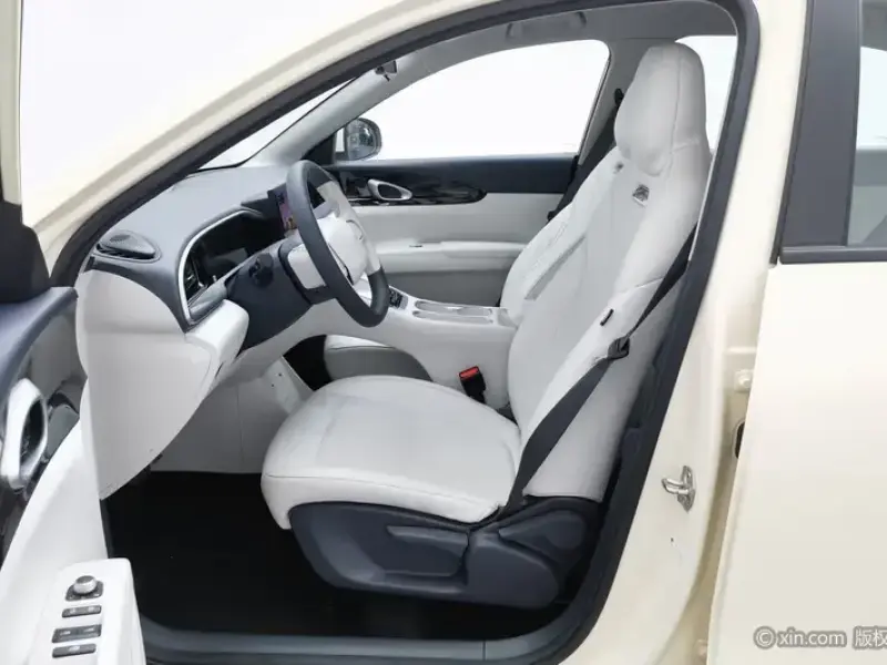 2025 Geely Starry Wish с пробегом 8 100 км