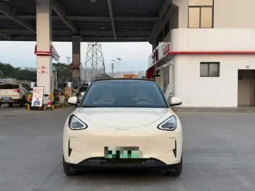 2025 Geely Starry Wish с пробегом 14 800 км