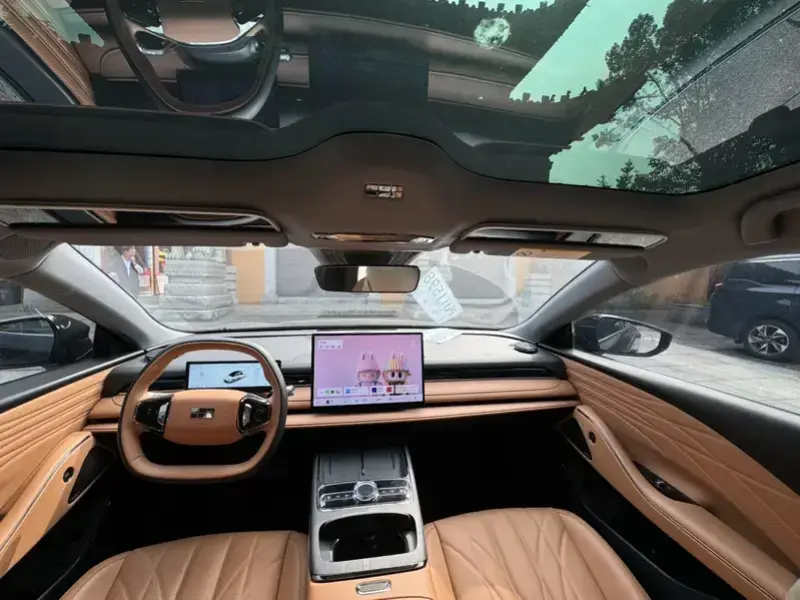 2025 Geely Galaxy Xingyao 8 с пробегом 30 000 км