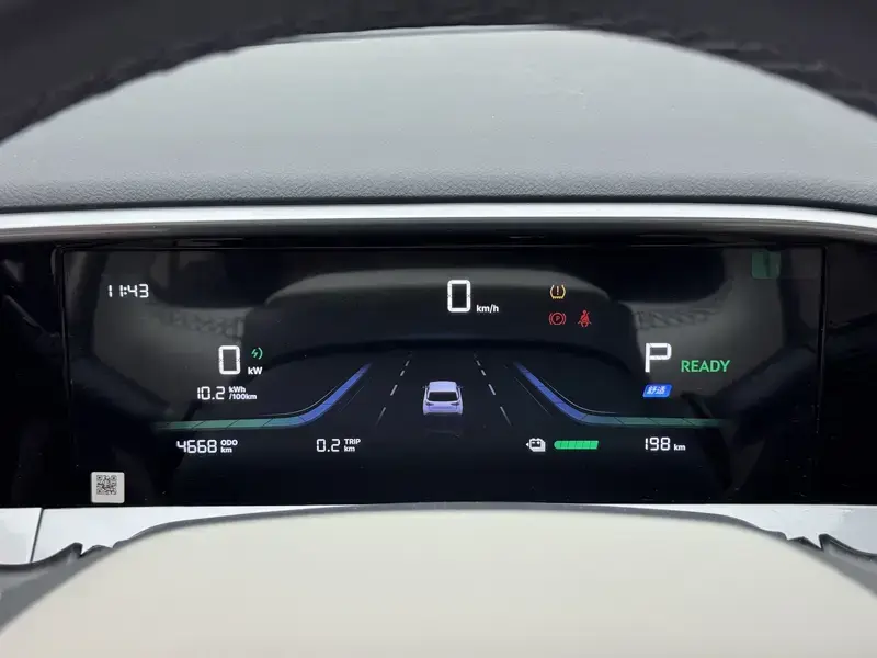 2026 Geely Starry Wish с пробегом 4 700 км
