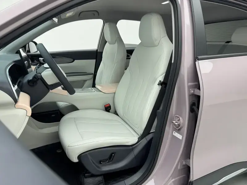2026 Geely Starry Wish с пробегом 4 700 км