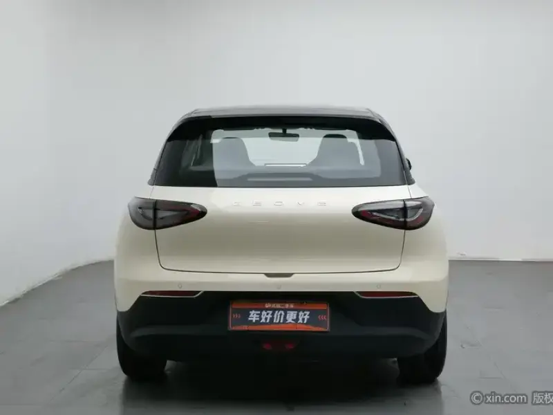 2025 Geely Starry Wish с пробегом 23 400 км