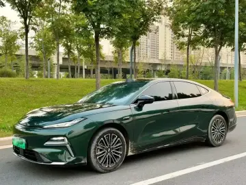 Geely Galaxy Xingyao 8