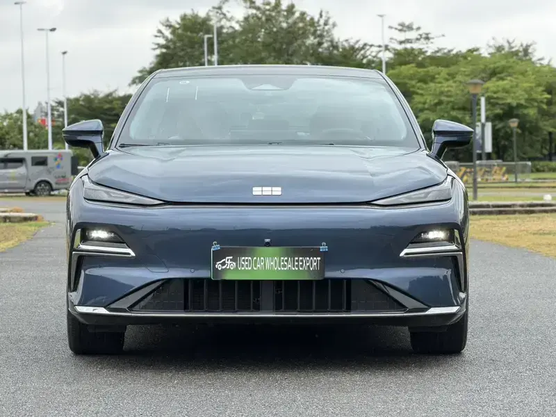 2025 Geely Galaxy Xingyao 8 с пробегом 100 км