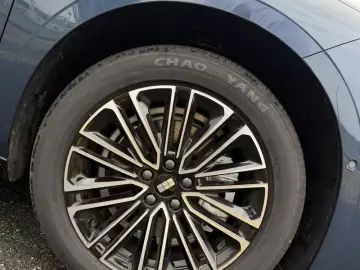2025 Geely Galaxy Xingyao 8 с пробегом 100 км