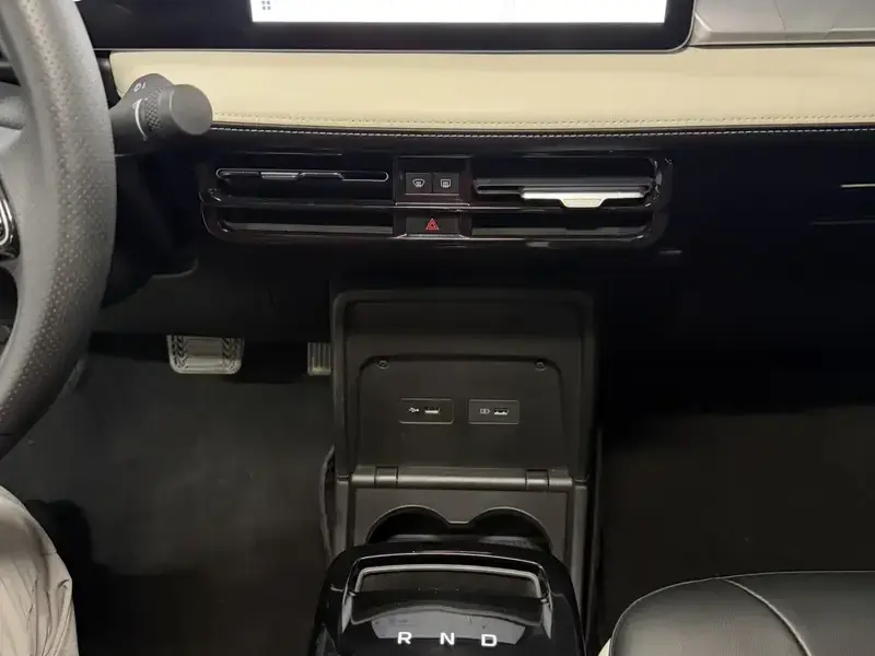 2023 Geely E Firefly с пробегом 63 000 км