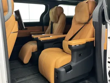2024 Geely Yizhen L380 с пробегом 12 000 км