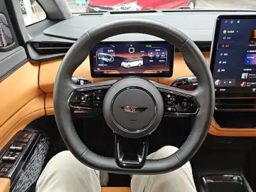 2024 Geely Yizhen L380 с пробегом 46 200 км