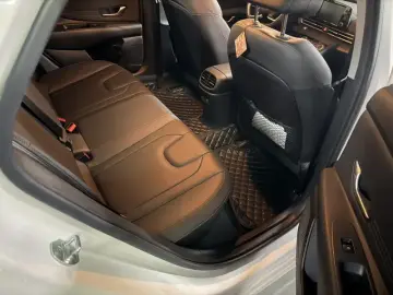 2022 Hyundai Elantra Plug-in Hybrid с пробегом 57 000 км