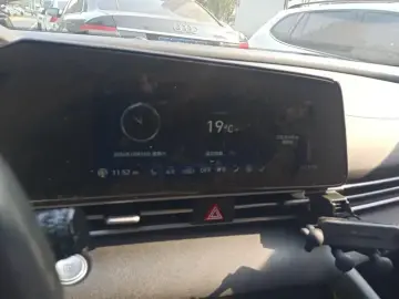 2021 Hyundai Elantra Plug-in Hybrid с пробегом 82 000 км