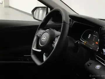 2023 Hyundai Elantra Plug-in Hybrid с пробегом 12 500 км