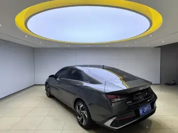2023 Hyundai Elantra Plug-in Hybrid с пробегом 9 000 км