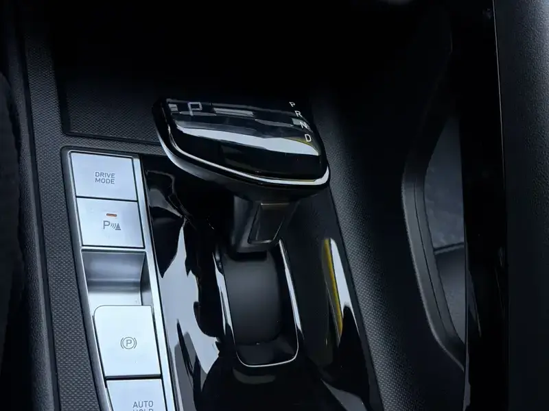 2023 Hyundai Elantra Plug-in Hybrid с пробегом 9 000 км