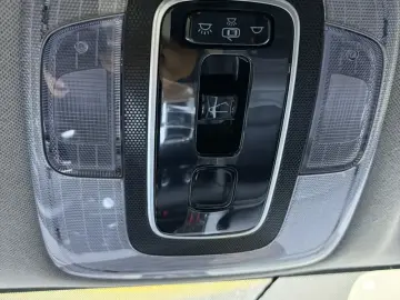 2023 Hyundai Elantra Plug-in Hybrid с пробегом 9 000 км