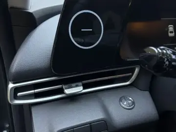 2023 Hyundai Elantra Plug-in Hybrid с пробегом 9 000 км