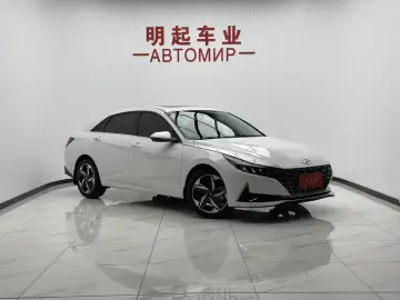 2022 Hyundai Elantra Plug-in Hybrid с пробегом 4 000 км
