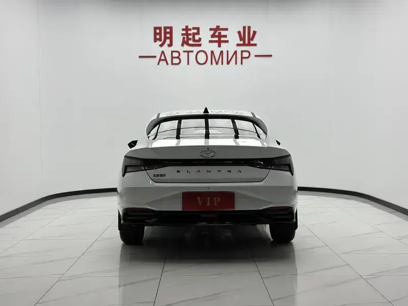 2022 Hyundai Elantra Plug-in Hybrid с пробегом 4 000 км
