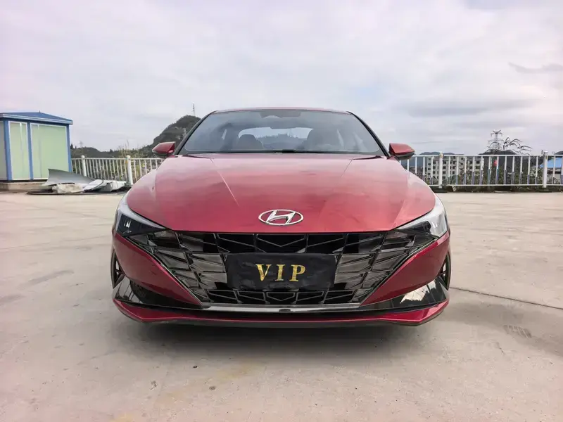 2021 Hyundai Elantra Plug-in Hybrid с пробегом 50 000 км