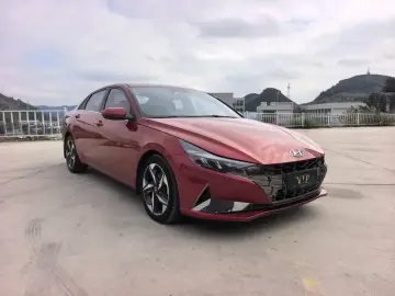 2021 Hyundai Elantra Plug-in Hybrid с пробегом 50 000 км