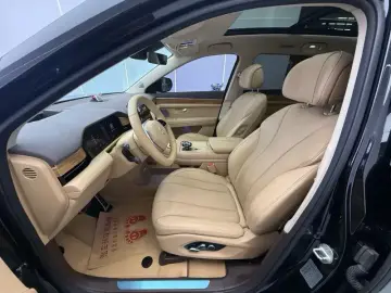 2024 Aito AITO M7 с пробегом 36 000 км