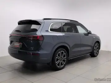 2024 Aito AITO M7 с пробегом 32 200 км