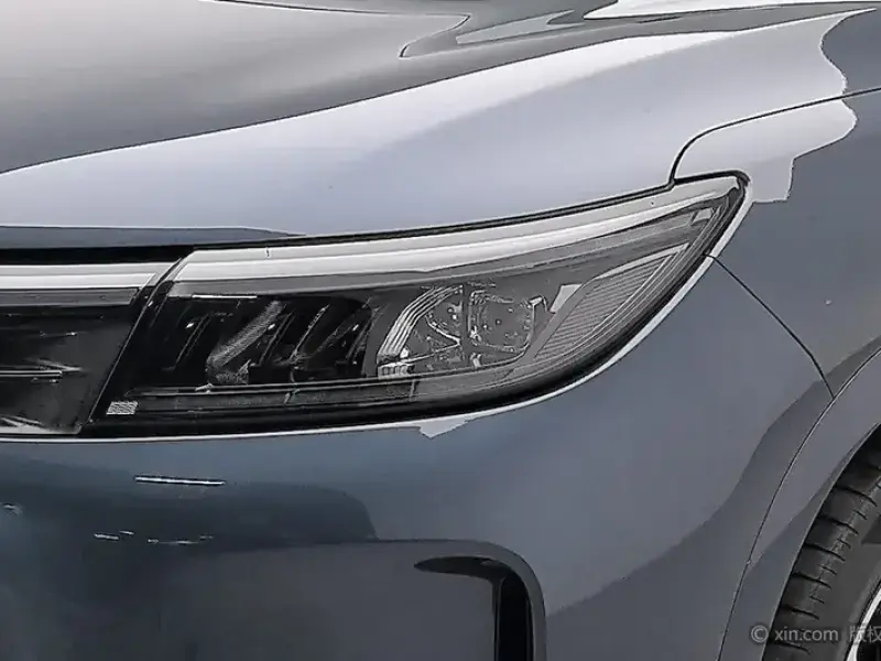 2024 Aito AITO M7 с пробегом 32 200 км