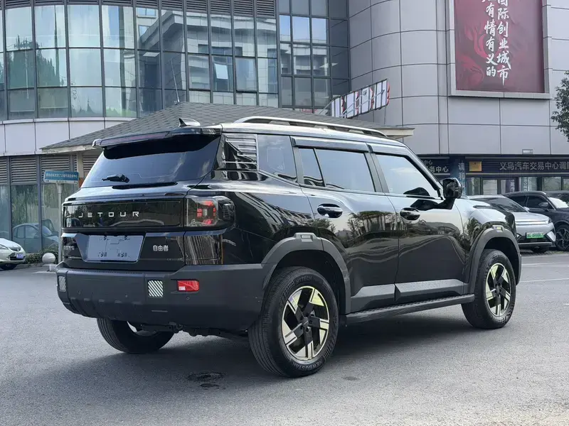 2025 JETOUR Freer 7X с пробегом 18 900 км