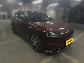 2026 Aito AITO M7 с пробегом 7 400 км