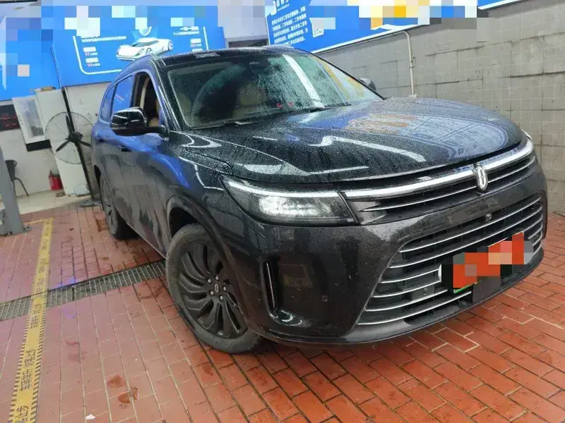 2024 Aito AITO M7 с пробегом 38 000 км